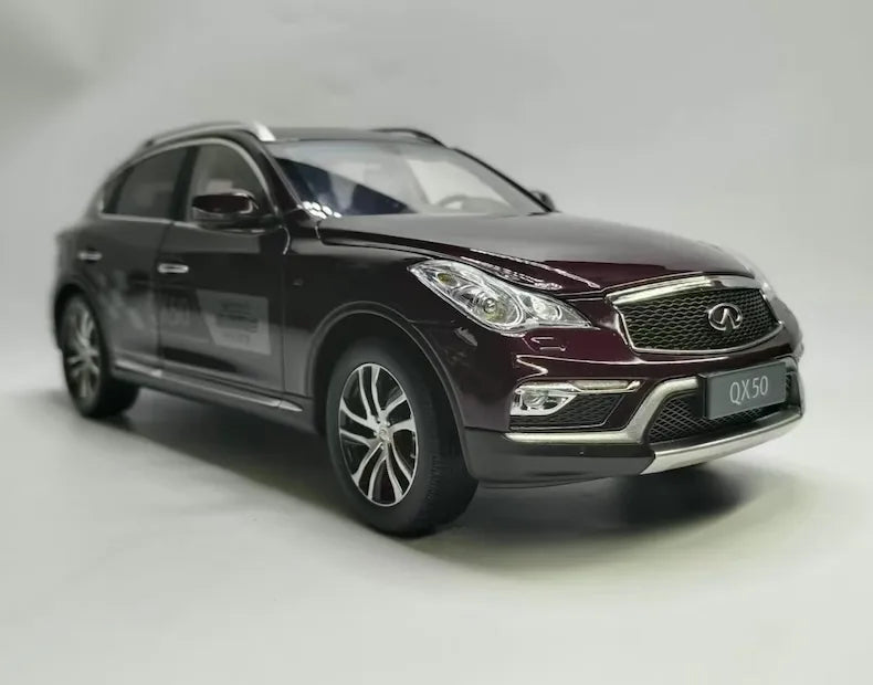 1:18 Infiniti 2015 QX50 White Die Cast Model Car