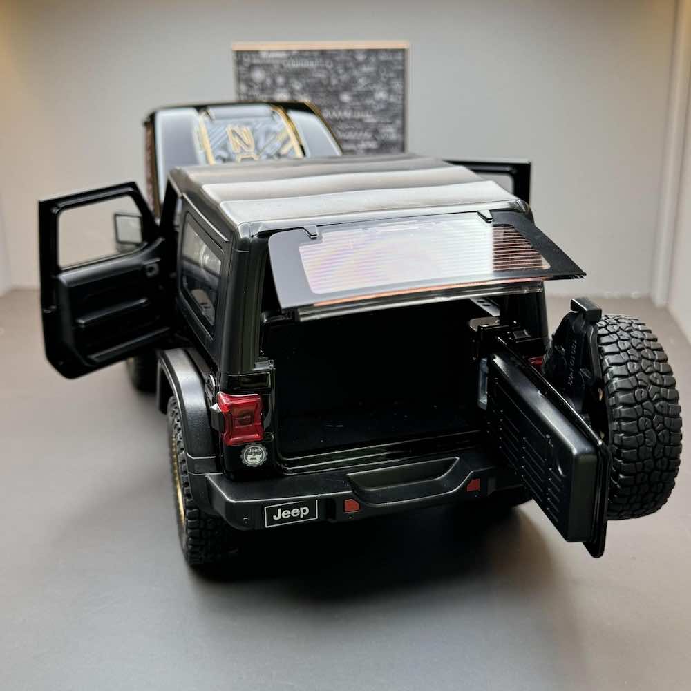 1:18 JEEP 2024 Rubicon Die Cast Model Car