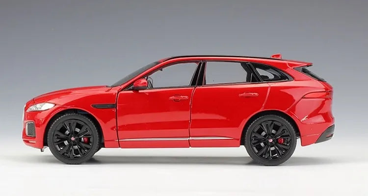 1:24 Jaguar F-Pace del 2016 