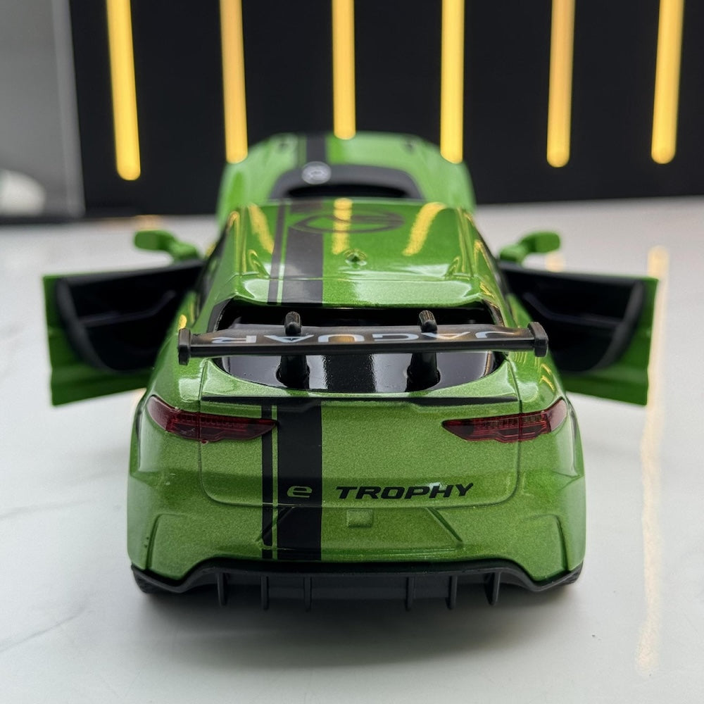 1:32 Jaguar 2018 I-Pace eTrophy Die Cast Model Car