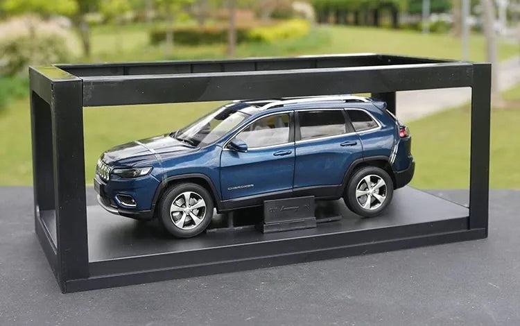 1:18 Jeep 2020 Cherokee