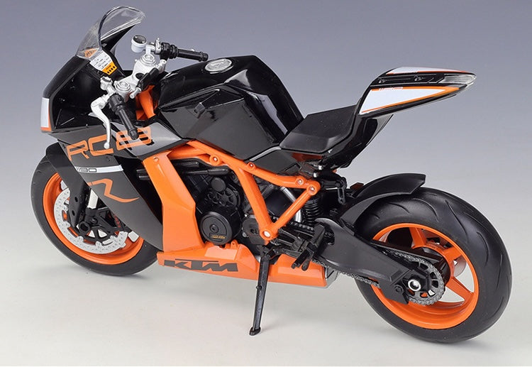 1:10 KTM 2011 RC8 1190 R Motorcycle Model