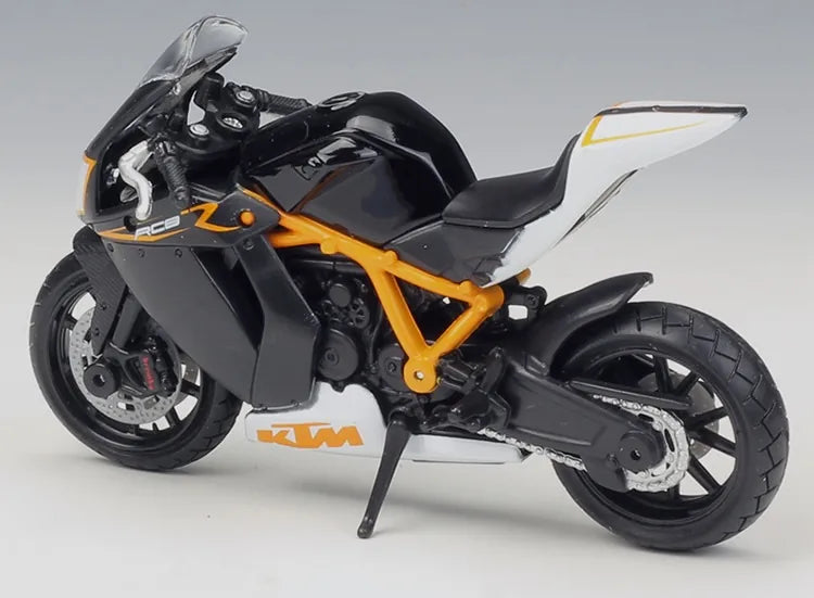 1:18 KTM 2011 RC8 1190 R Motorcycle Model