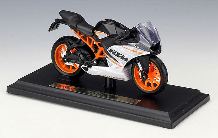 1:18 KTM 2015 RC 390 Motorcycle Model