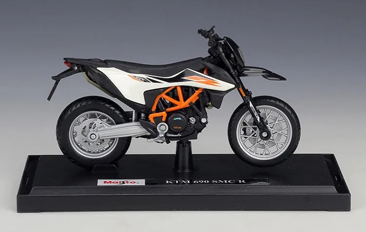 1:18 KTM 2019 690 SMC R Motorcycle Model