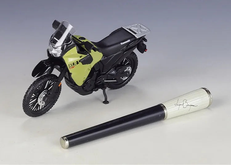 1:18 Kawasaki 2022 KLR 650 Motorcycle Model