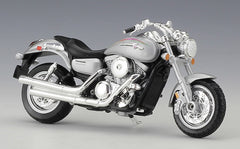 1:18 Kawasaki 2002 Vulcan 1500 Mean Streak Motorcycle Model