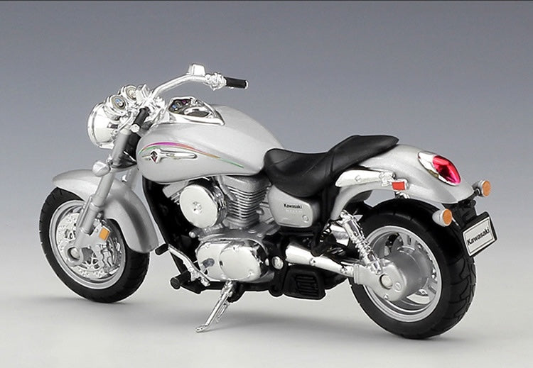 1:18 Kawasaki 2002 Vulcan 1500 Mean Streak Motorcycle Model