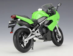 1:10 Kawasaki Ninja 2011 650R Motorcycle Model