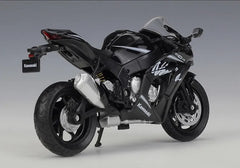 Scala 1:18 Kawasaki Ninja 2017 ZX10-RR 