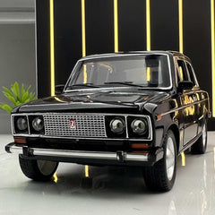 1:24 Lada 1976 2106/1600 Die Cast Model Car