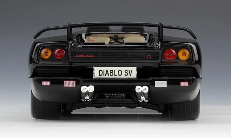 1:18 Lamborghini 1990 Diablo SV SE30 Die Cast Model Car