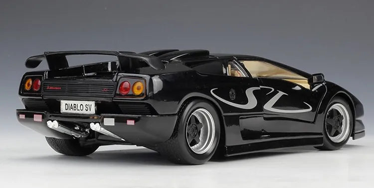 1:18 Lamborghini 1990 Diablo SV SE30 Die Cast Model Car