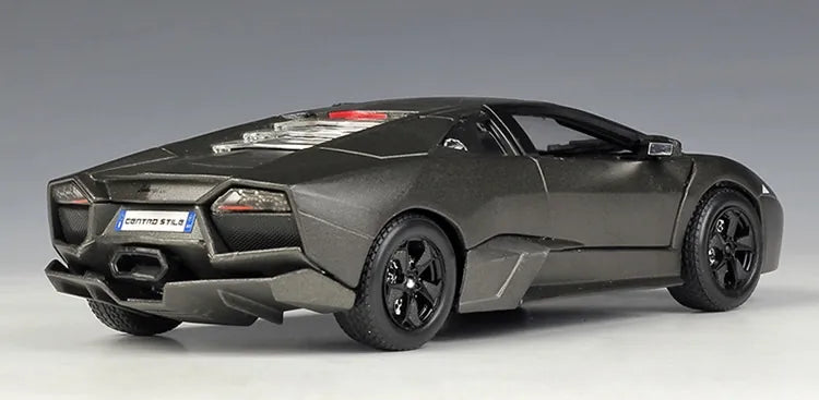 1:24 Assembly Line Lamborghini 2007 Reventón