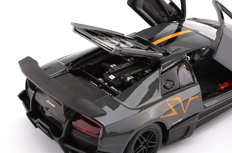 1:24 Lamborghini 2009 Murciélago LP670–4 Die Cast Model Car