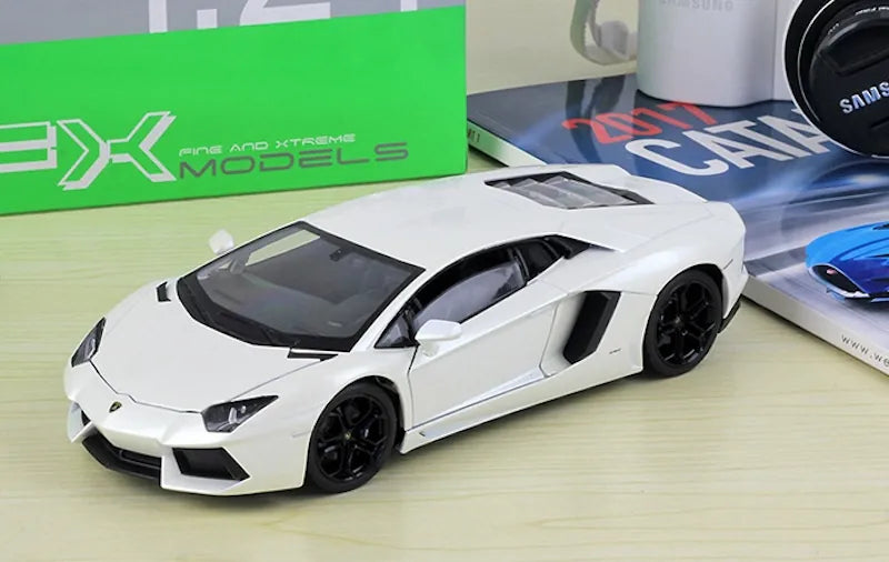 1:24 Lamborghini Aventador LP700-4 del 2013 