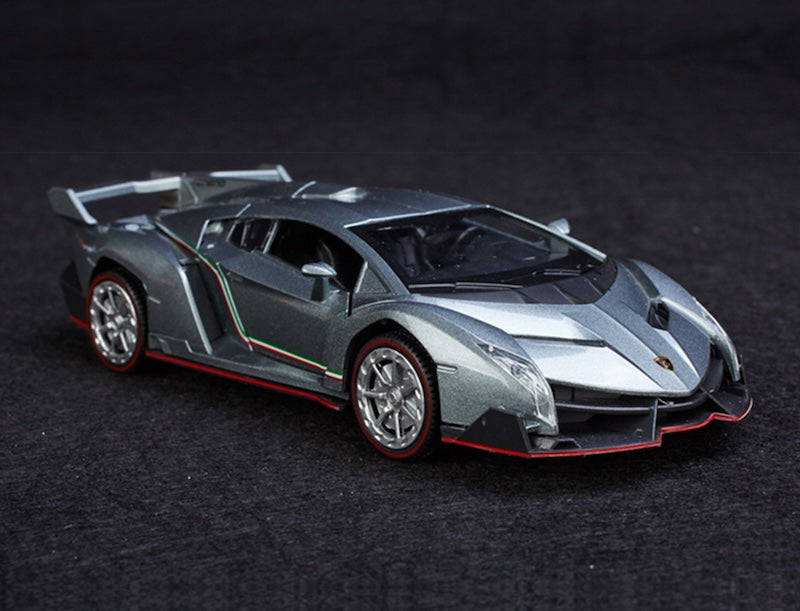 1:32 Lamborghini 2013 Veneno Die Cast Model Car