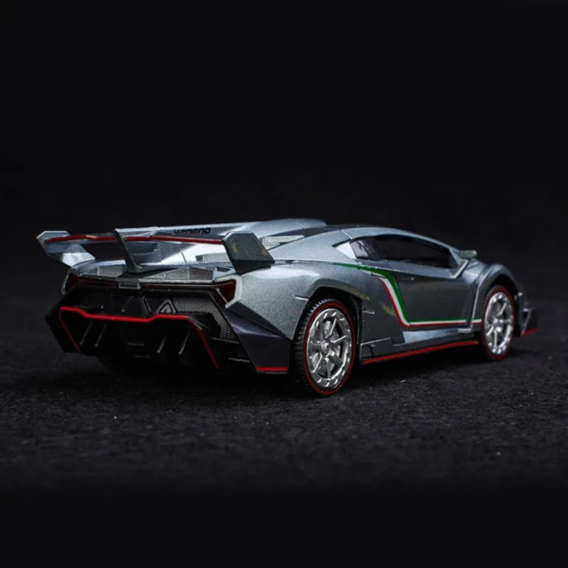 1:32 Lamborghini Veneno 2013 