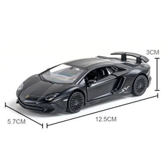 1:36 Lamborghini 2016 Aventador LP750-4 SV