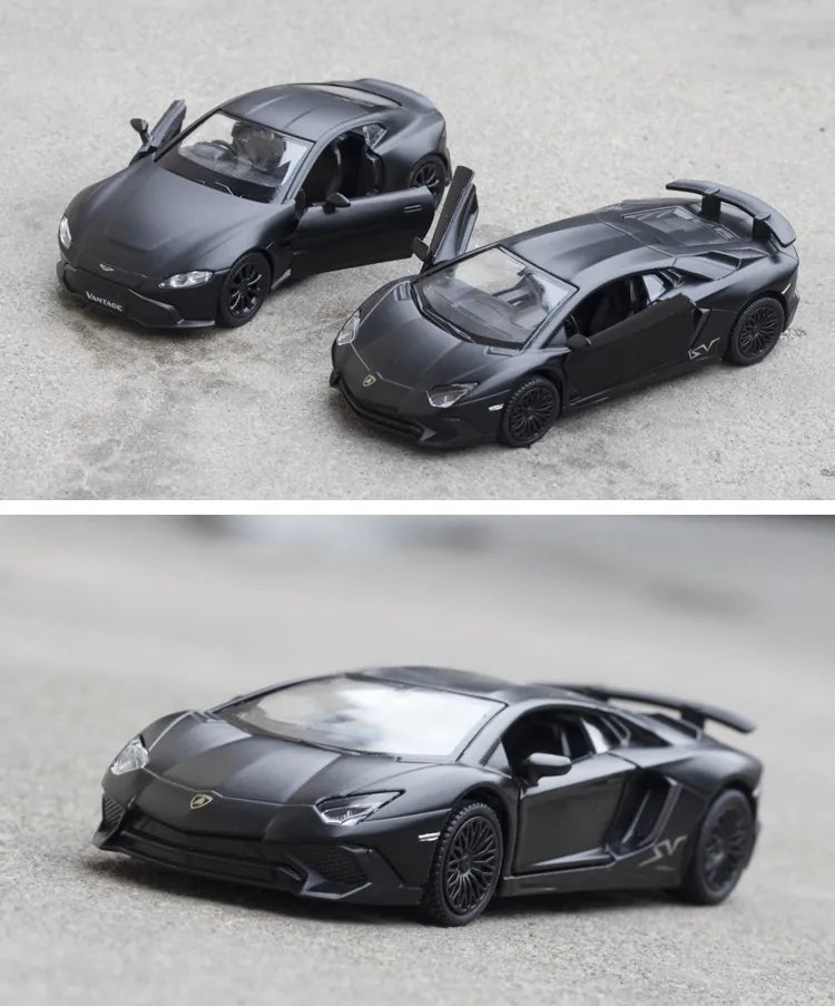 1:36 Lamborghini 2016 Aventador LP750-4 SV