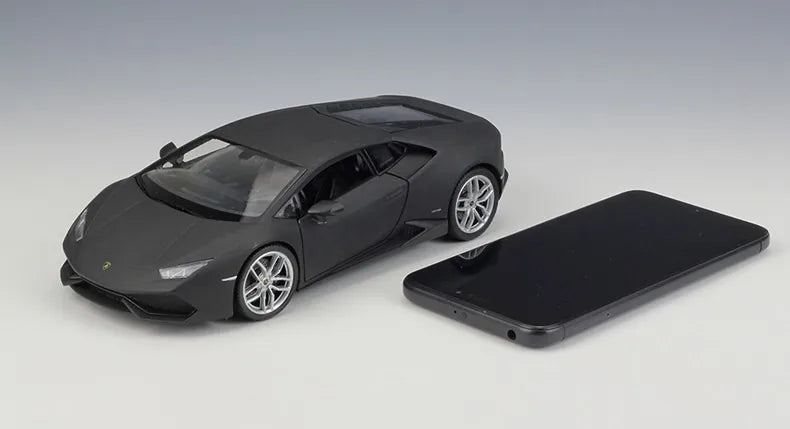 Lamborghini Huracan LP610-4 2016 in scala 1:24 