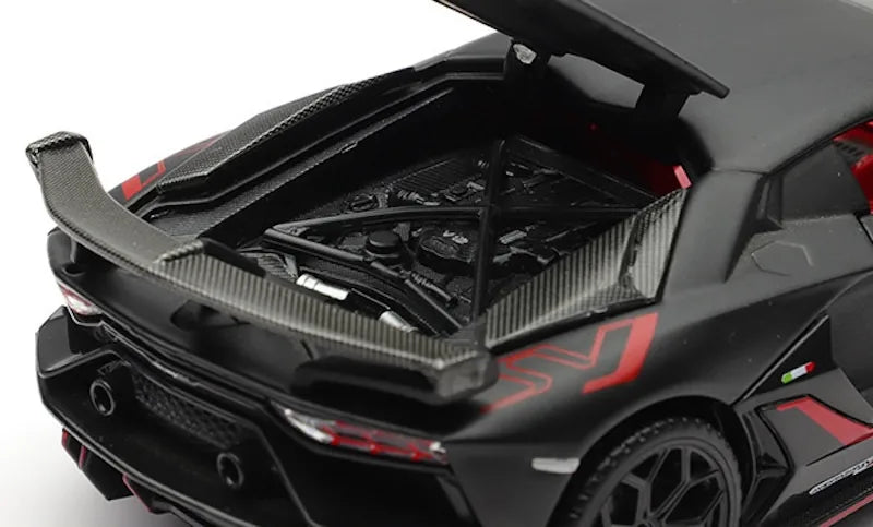 Lamborghini Aventador LP770-4 SVJ 2018 à l'échelle 1:32 