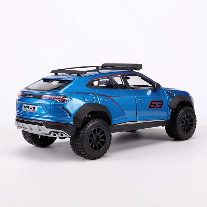 Lamborghini Urus 2020 tout-terrain modifiée à l'échelle 1:24 