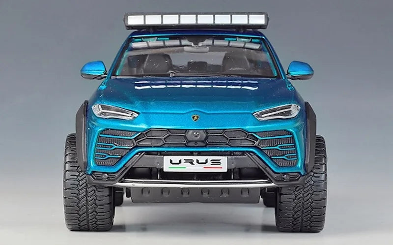 Lamborghini Urus 2020 tout-terrain modifiée à l'échelle 1:24 