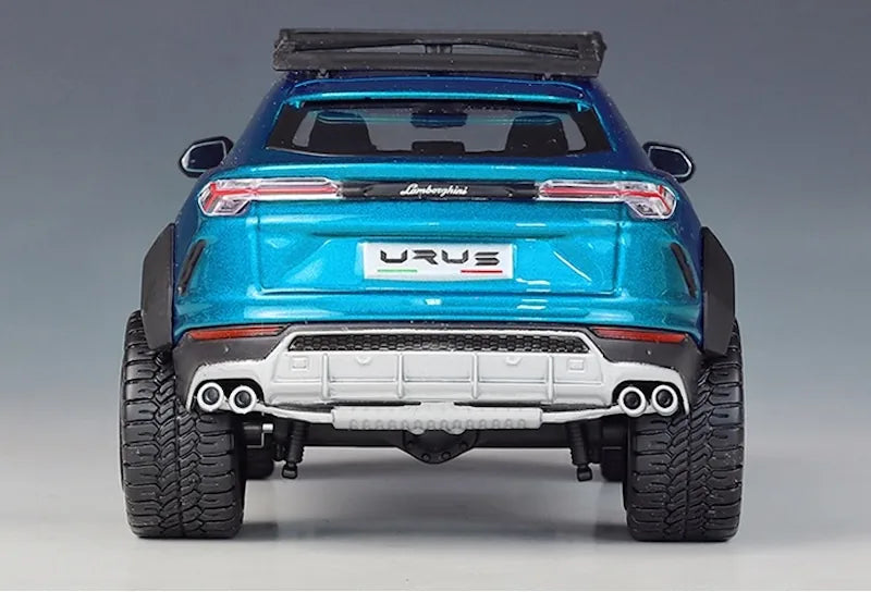 Lamborghini Urus 2020 tout-terrain modifiée à l'échelle 1:24 