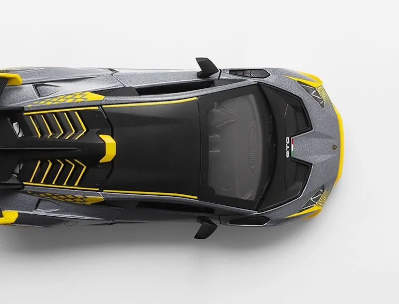 Lamborghini Huracan STO 2023 in scala 1:32 