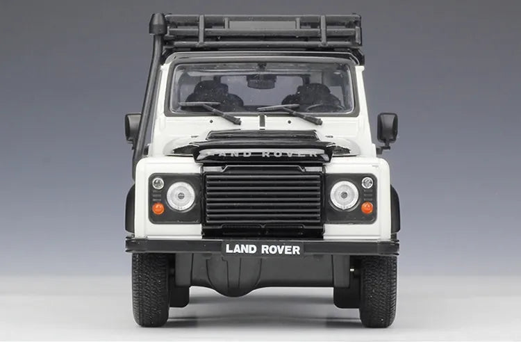 1:24 Land Rover 1994 NAS Defender 90 Die Cast Model Car