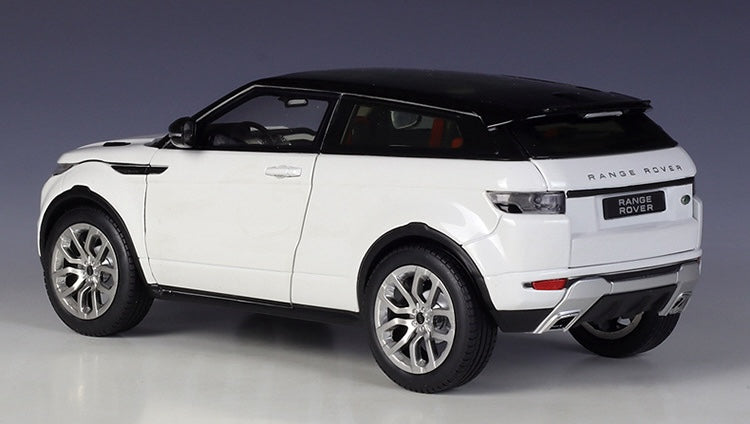 1:18 Land Rover 2011 Range Rover Evoque Die Cast Model Car