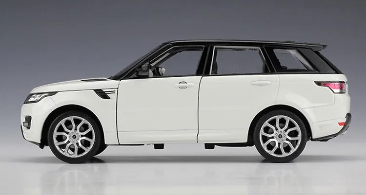 1:24 Land Rover 2013 Range Rover Sport