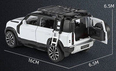 1:32 Land Rover 2019 Defender 110 Die Cast Model Car