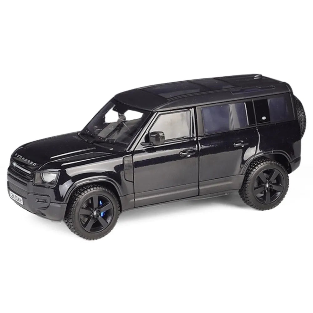 1:24 Land Rover 2022 Defender 110 Black Die Cast Model Car