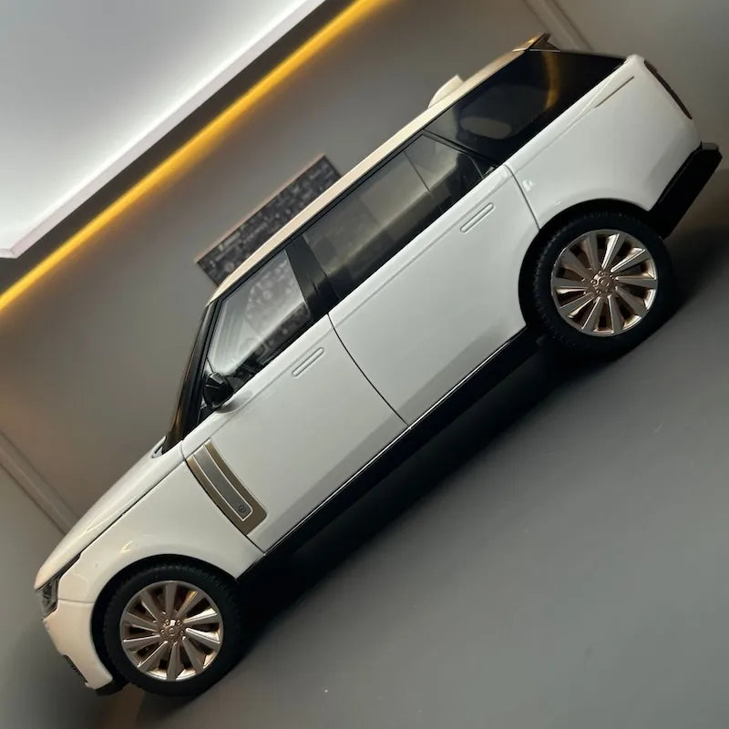 1:18 Land Rover 2022 Range Rover