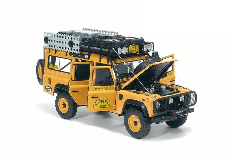 1:18 Land Rover Defender 110 Camel Trophy Die Cast Model Car