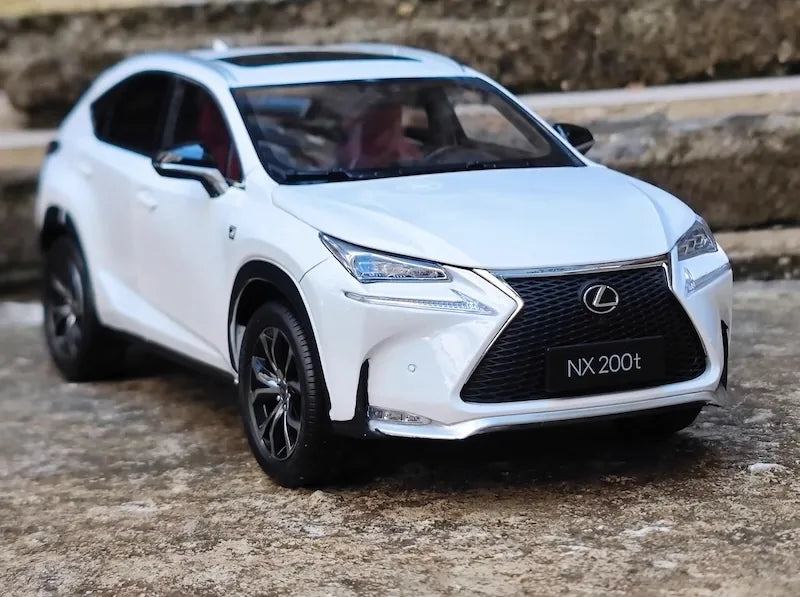 1:18 Lexus 2014 NX 200t Die Cast Model Car