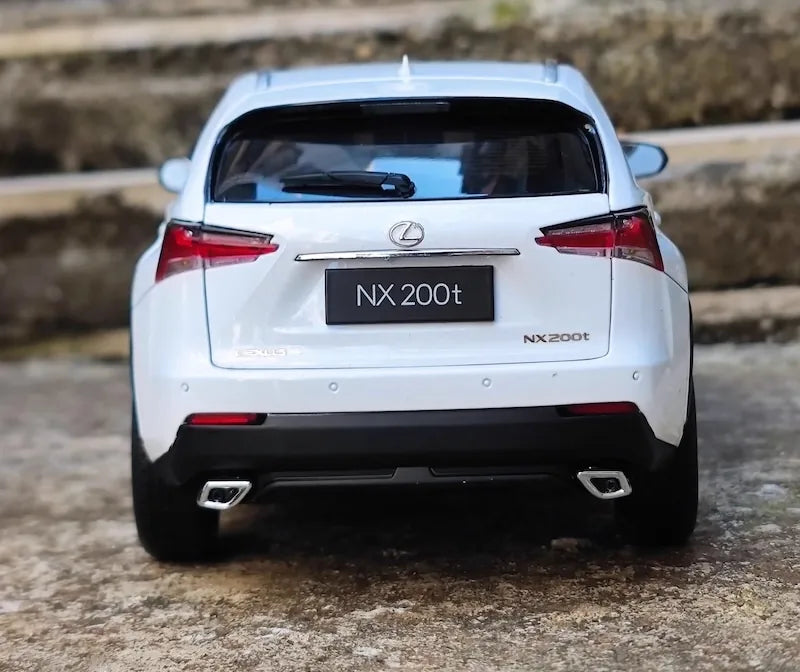 1:18 Lexus 2014 NX 200t Die Cast Model Car