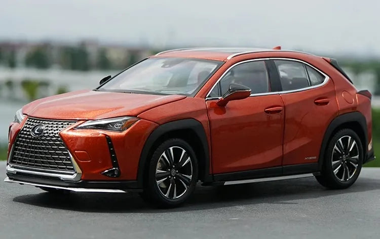 1:18 Lexus UX 250h 2020 