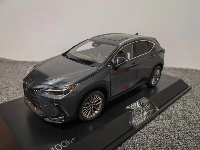 1:18 Lexus 2022 NX 400h+ Black Die Cast Model Car