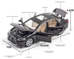 1:32 Lexus 2017 LS500 XF50 Die Cast Model Car