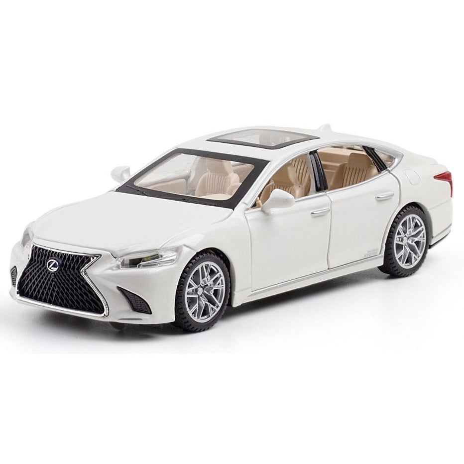 1:32 Lexus 2017 LS500 XF50 White Die Cast Model Car