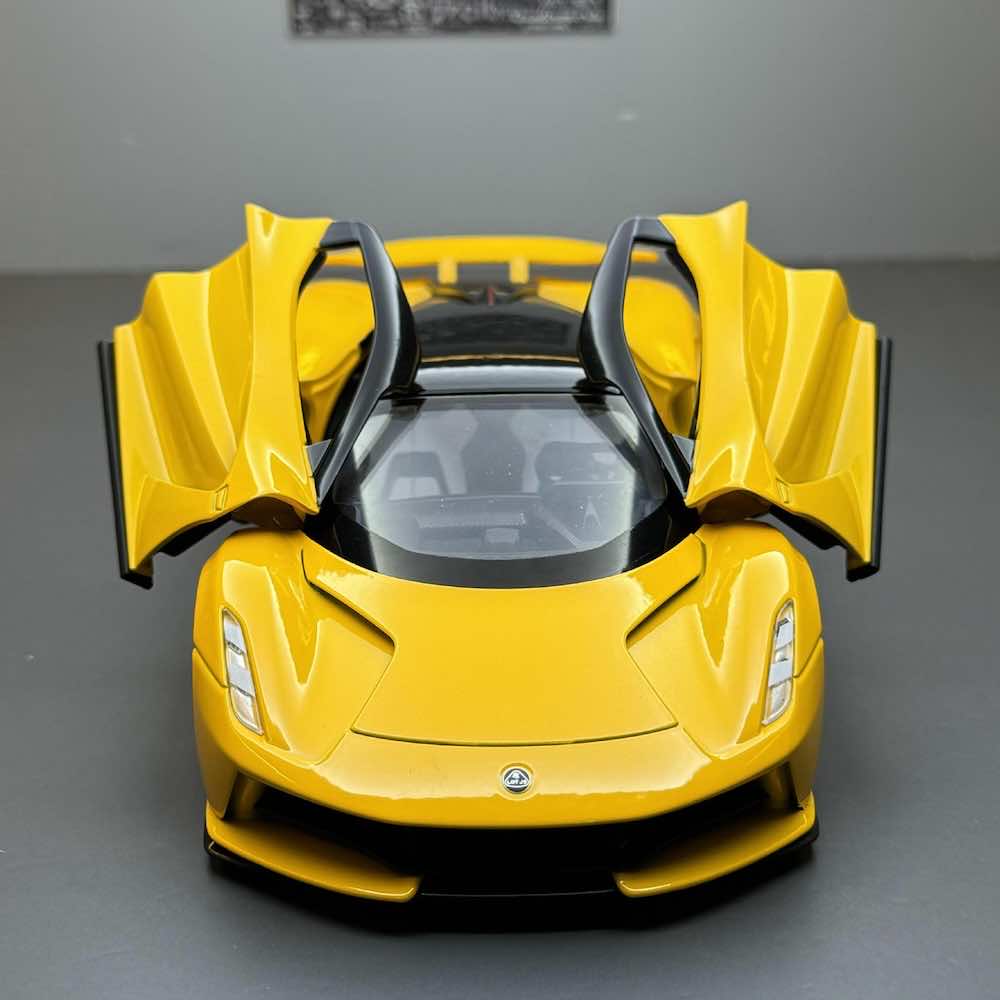 1:24 Lotus 2019 Evija Die Cast Model Car