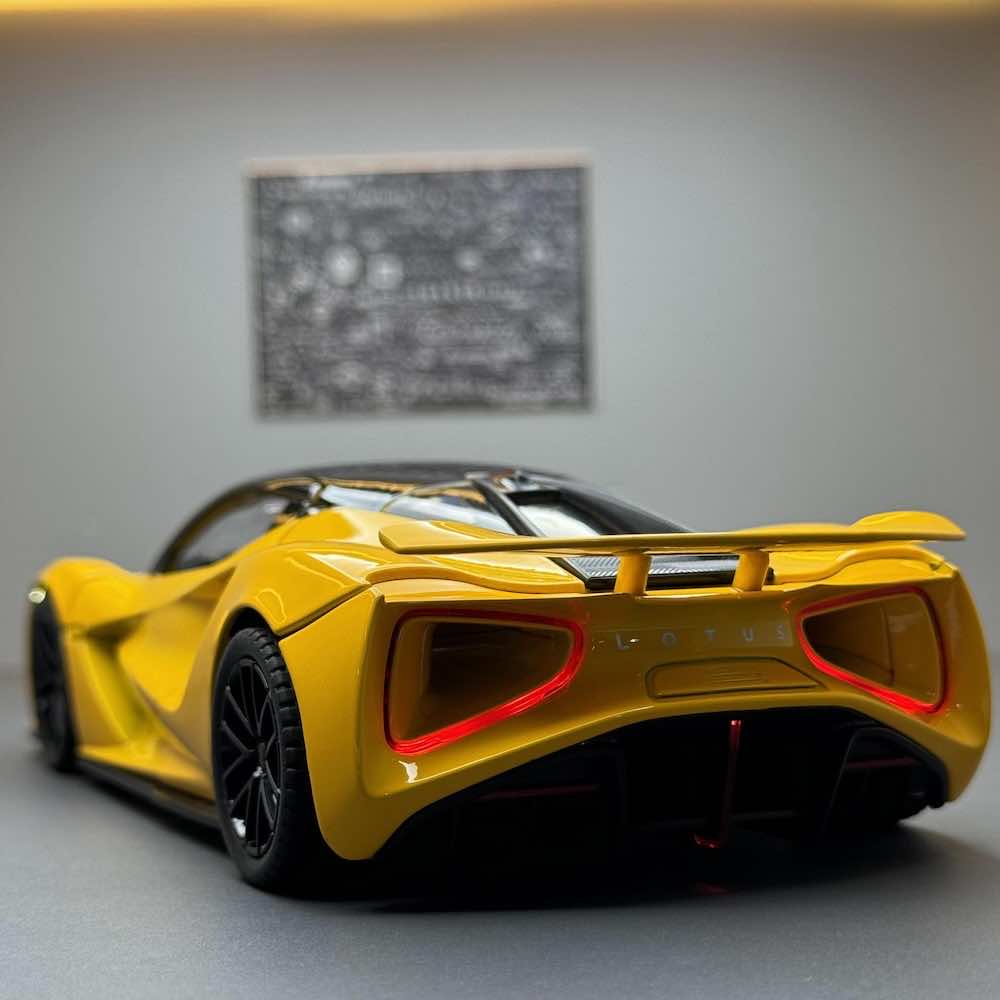 1:24 Lotus 2019 Evija Die Cast Model Car