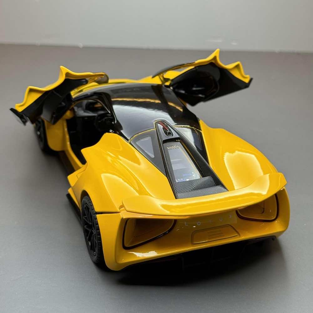 1:24 Lotus 2019 Evija Die Cast Model Car