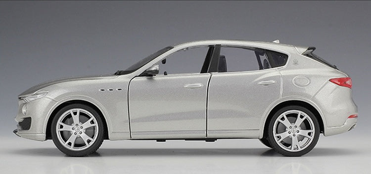 1:24 Maserati 2016 Levante Die Cast Model Car