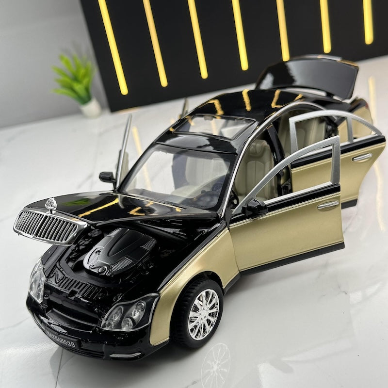 1:24 Mercedes-Maybach 2002 62S Die Cast Model Car