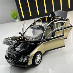 1:24 Mercedes-Maybach 2002 62S