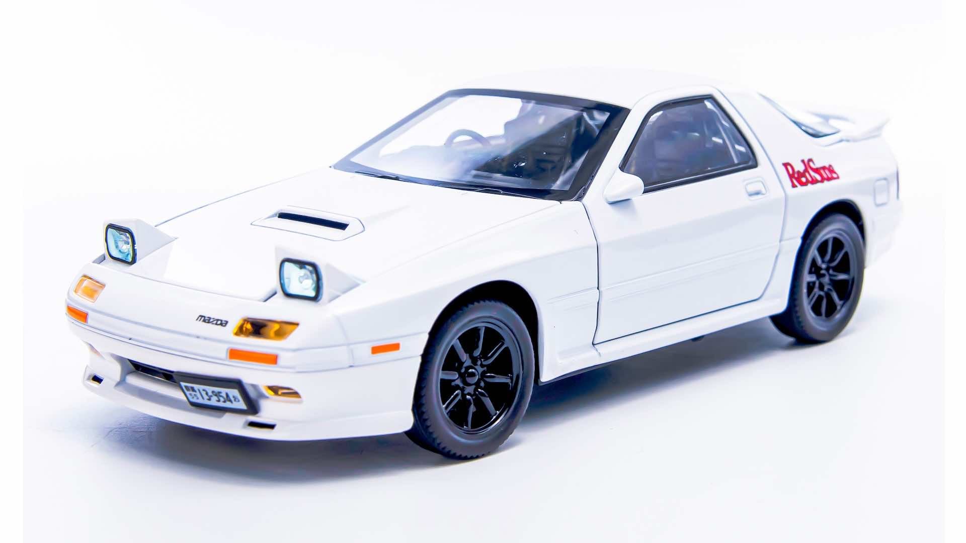 1:24 Mazda 1985 RX-7 Die Cast Model Car